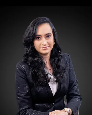 Retrato de Nicolle Souza da Silva Scaramuzzini Torres